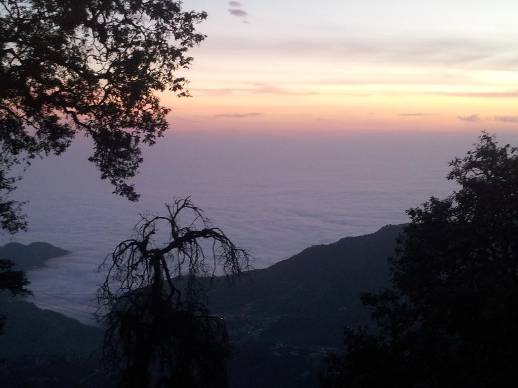 Valley View Hotel Mussoorie Exterior foto